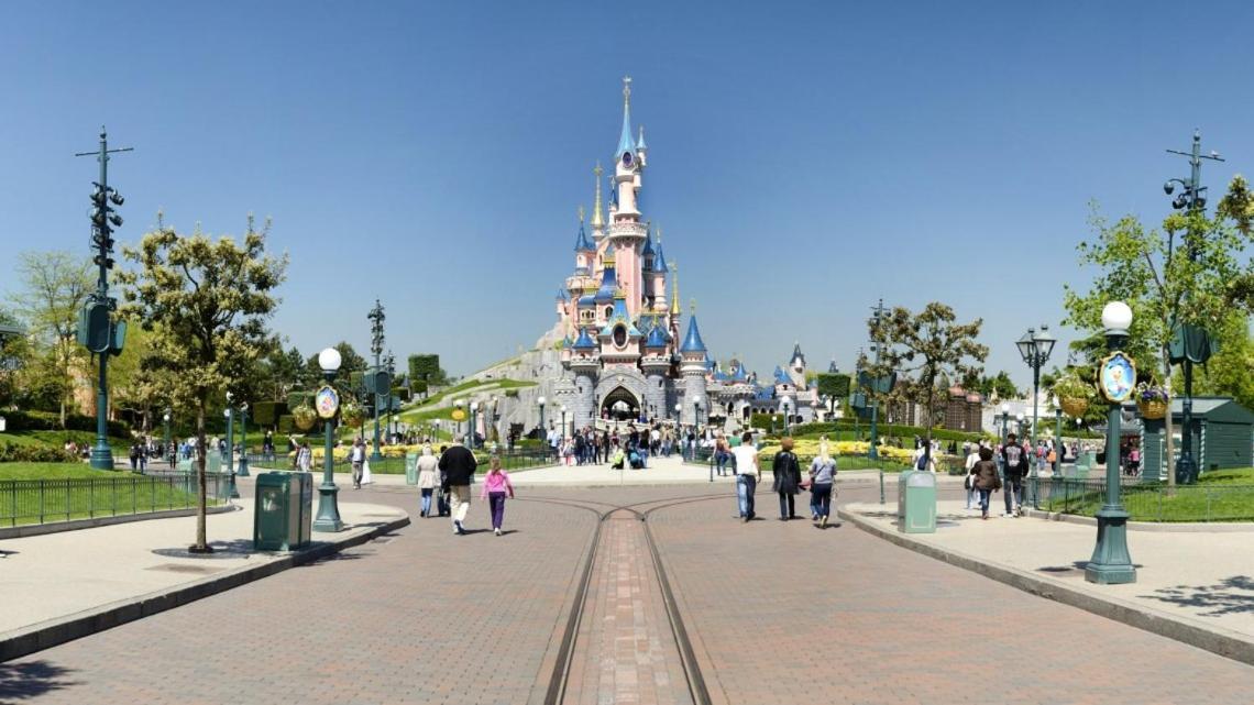 شقة Tres Beau Studio Proche De Disneyland Et De Paris Ozoir-la-Ferrière المظهر الخارجي الصورة
